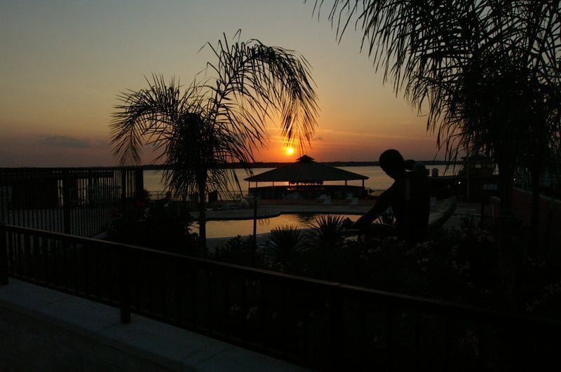 Southern Empress Lakeside Condominiums
