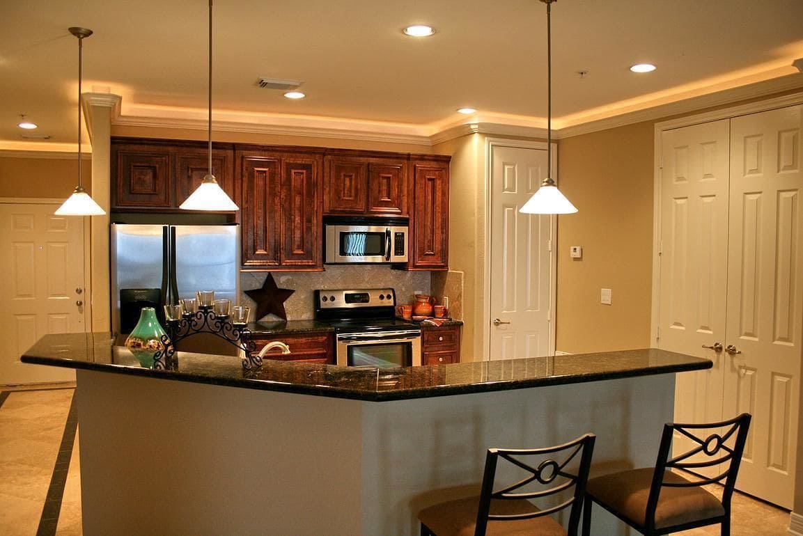 Southern Empress Lakeside Condominiums
