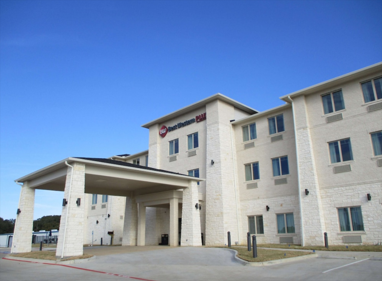 Best Western Plus Wills Point