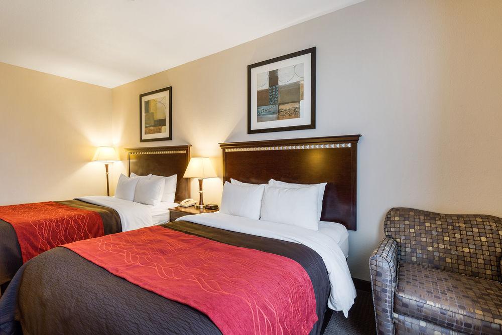 Comfort Inn & Suites