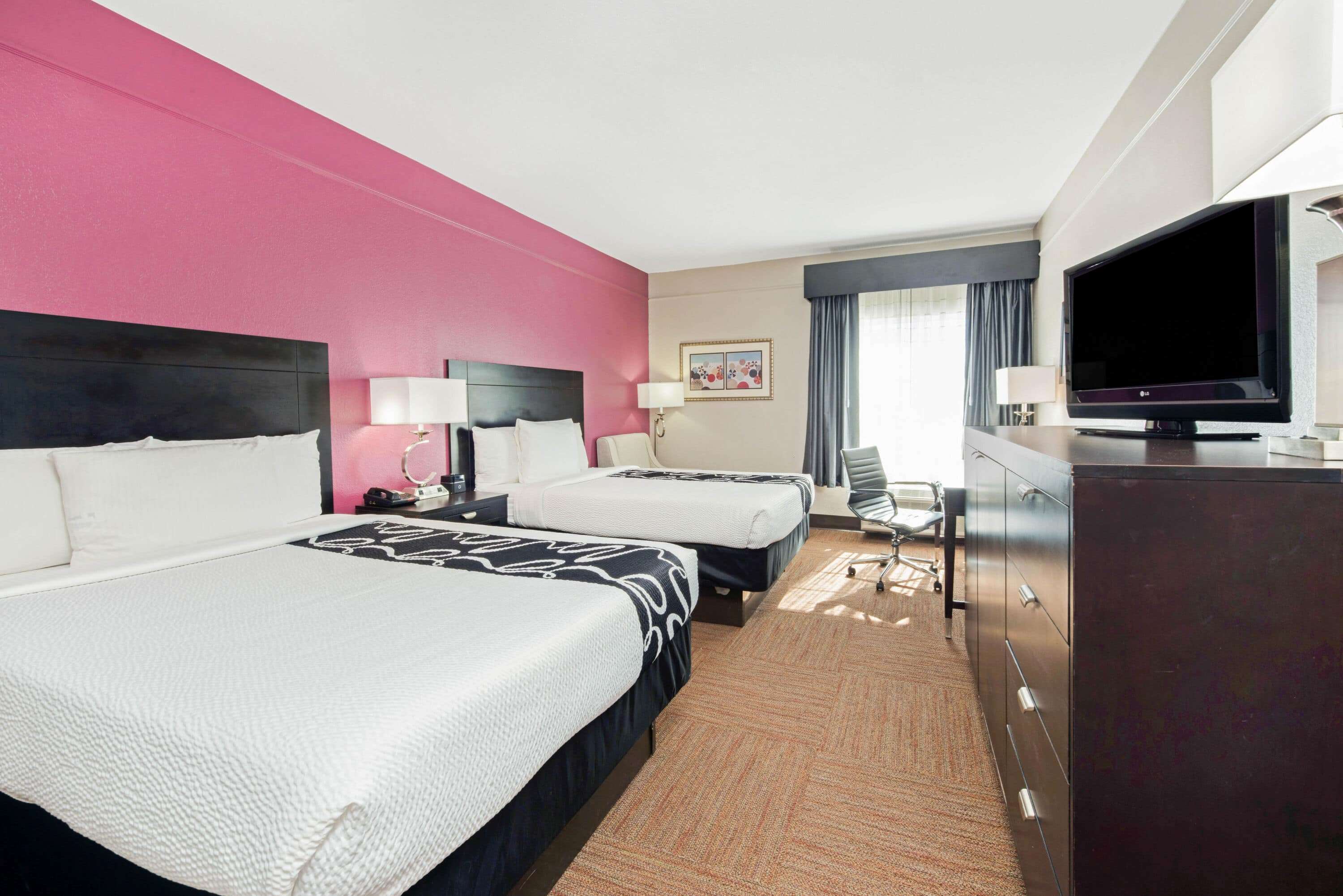 La Quinta Inn & Suites by Wyndham Winnie