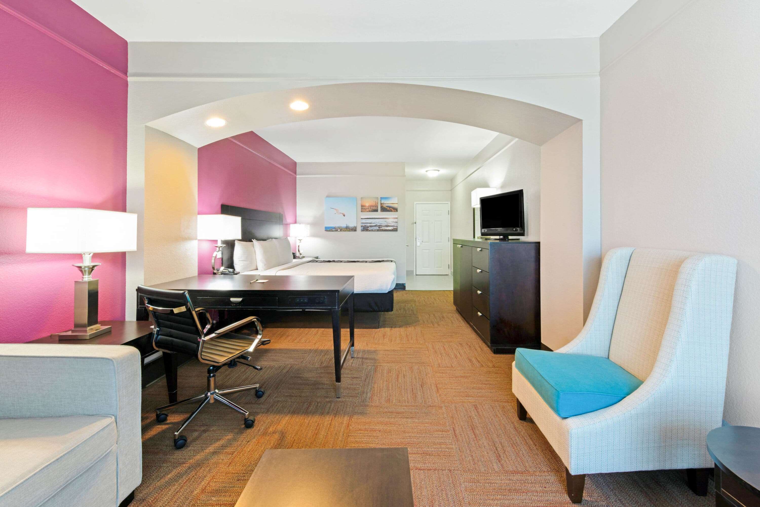 La Quinta Inn & Suites by Wyndham Winnie