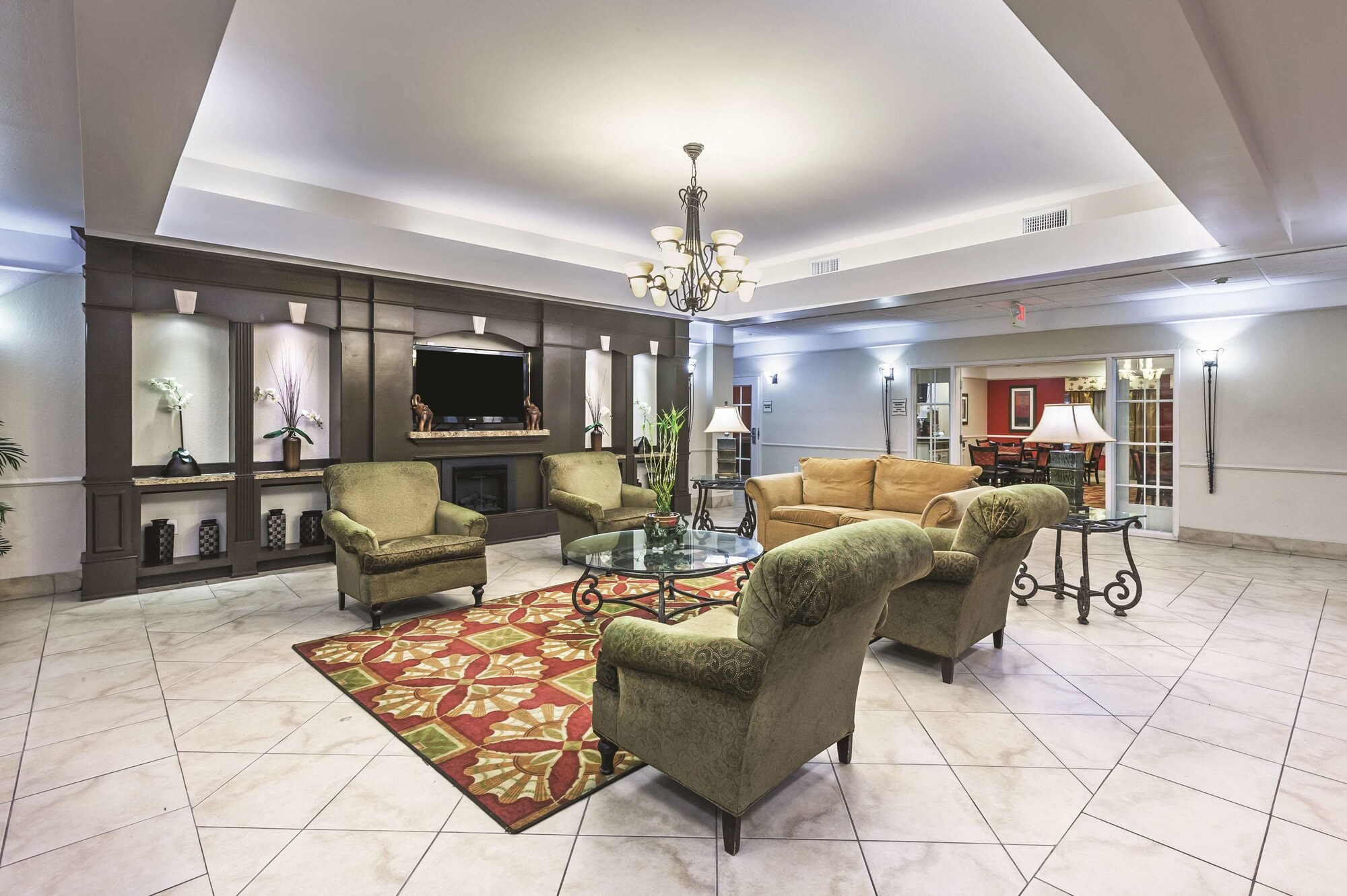 La Quinta Inn & Suites by Wyndham Winnie
