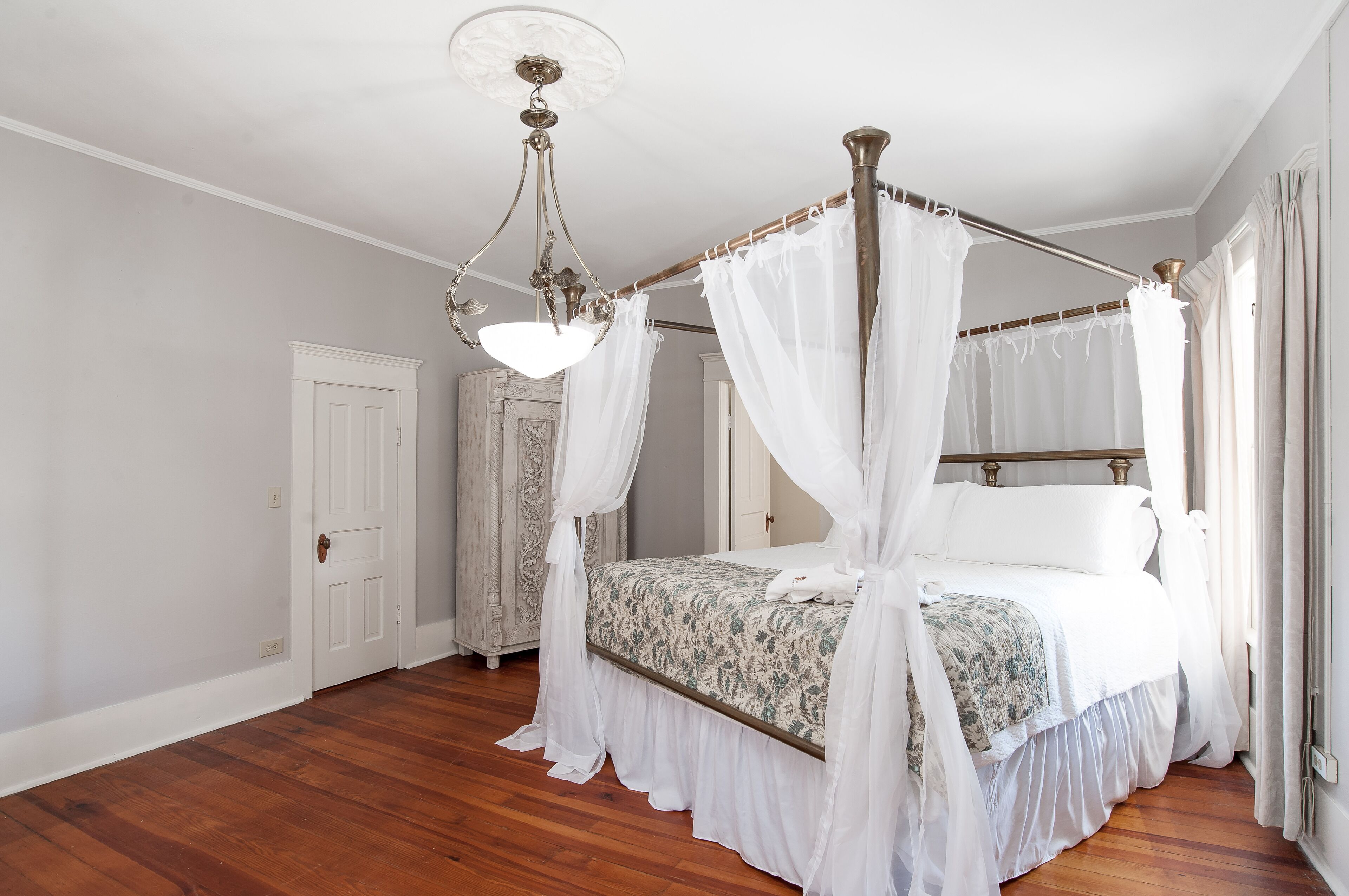 Oaklea Mansion Bed & Breakfast