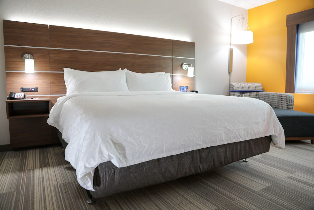 Holiday Inn Express & Suites Wylie West