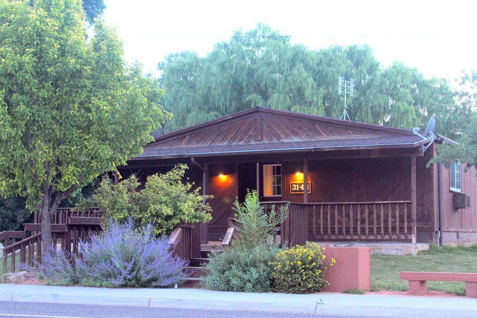 Bryce Pioneer Village