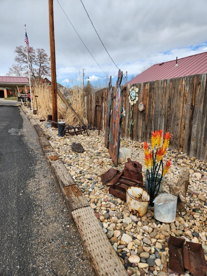 Cowboy Country Inn