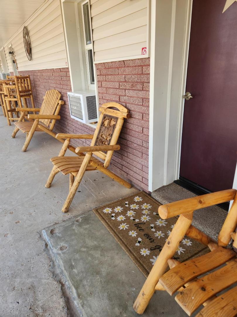 Cowboy Country Inn
