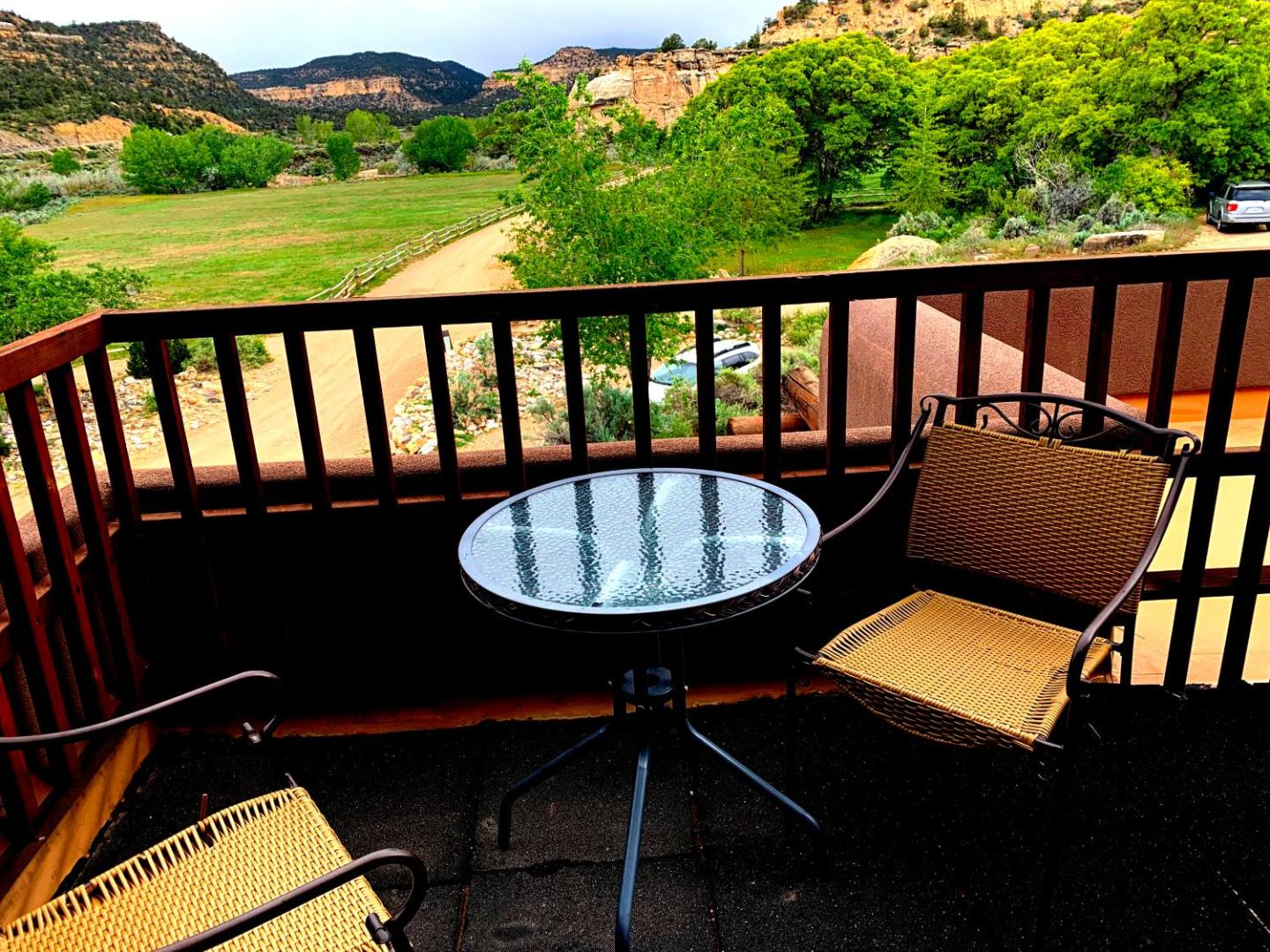 Slot Canyons Inn