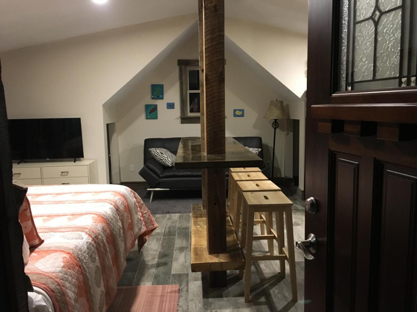 Slot Canyons Inn