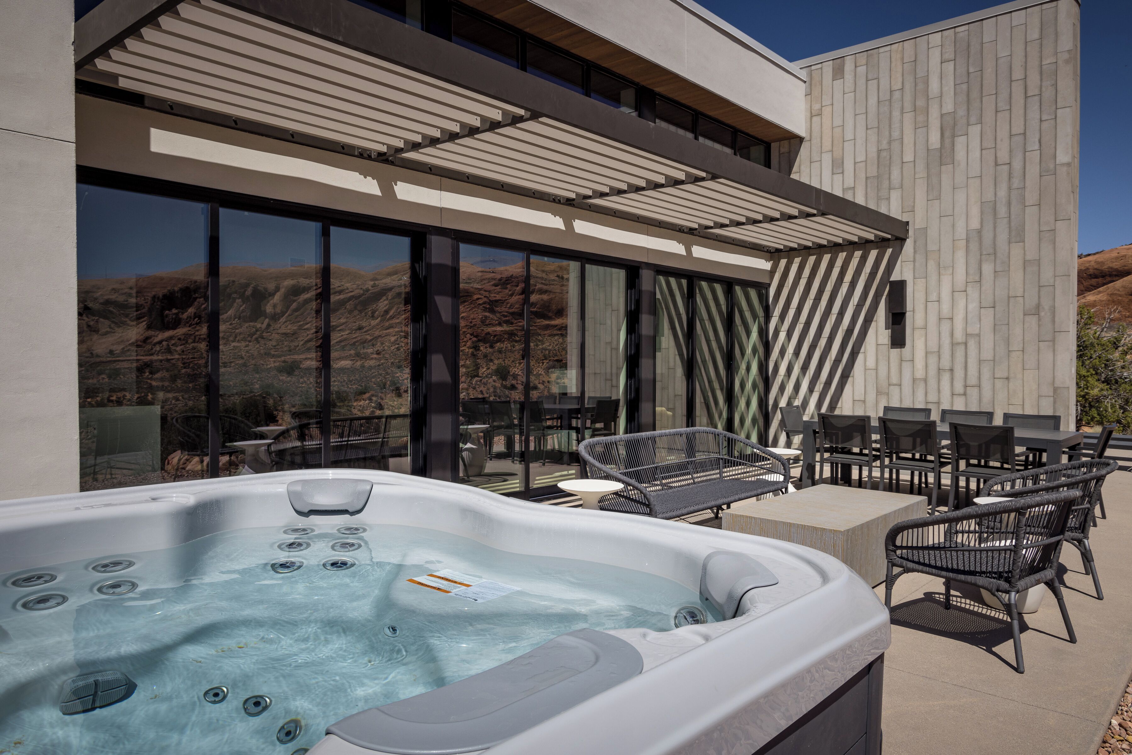 Lionsback Resort