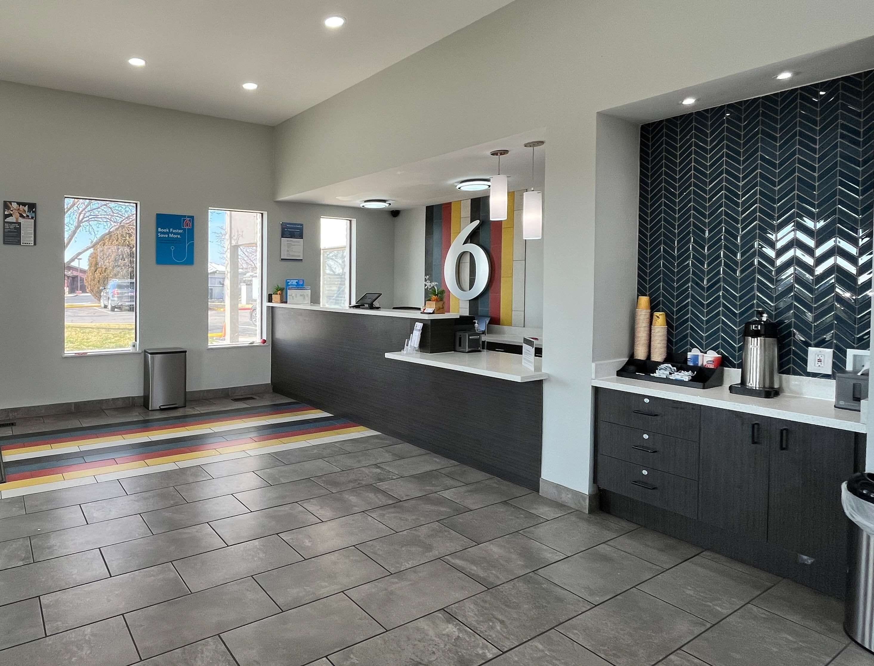 Studio 6 Ogden, UT – 21st Street
