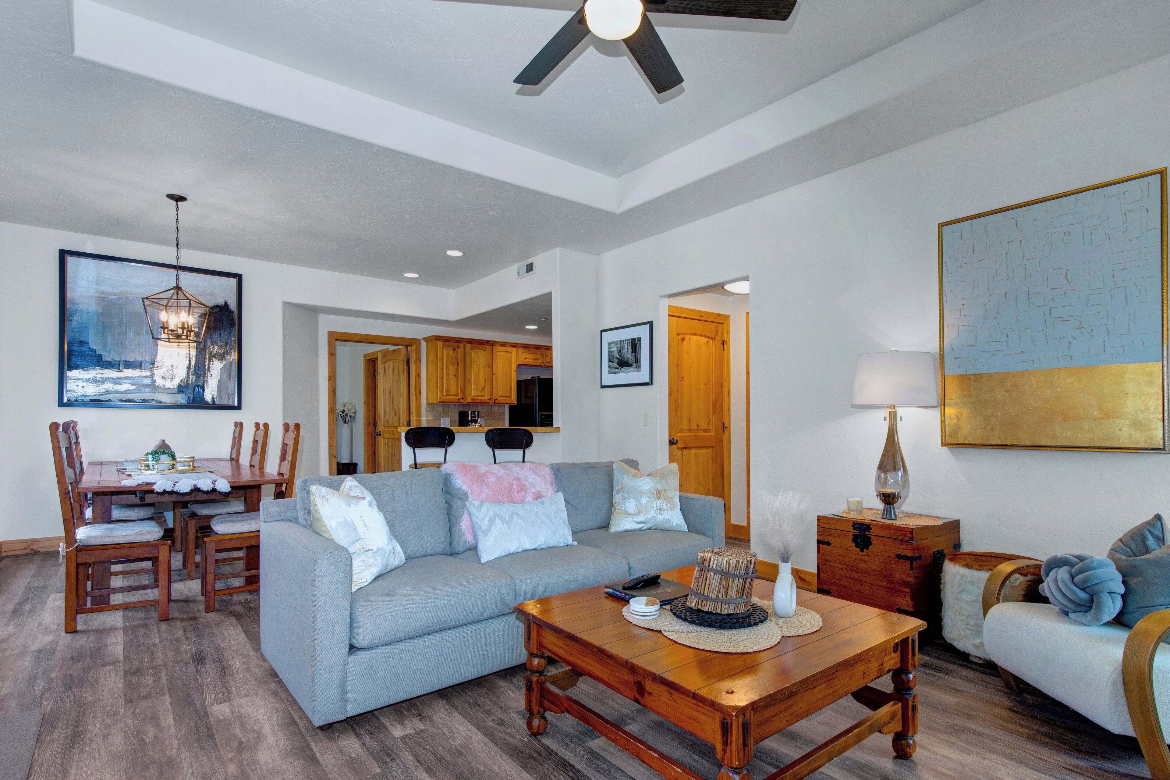 Fox Pointe at Redstone by Lespri Management