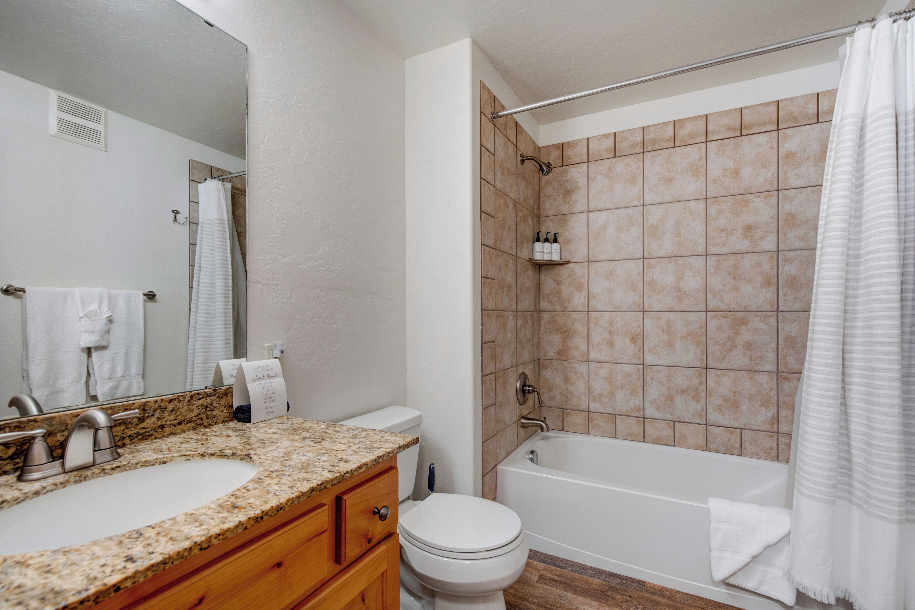 Fox Pointe at Redstone by Lespri Management