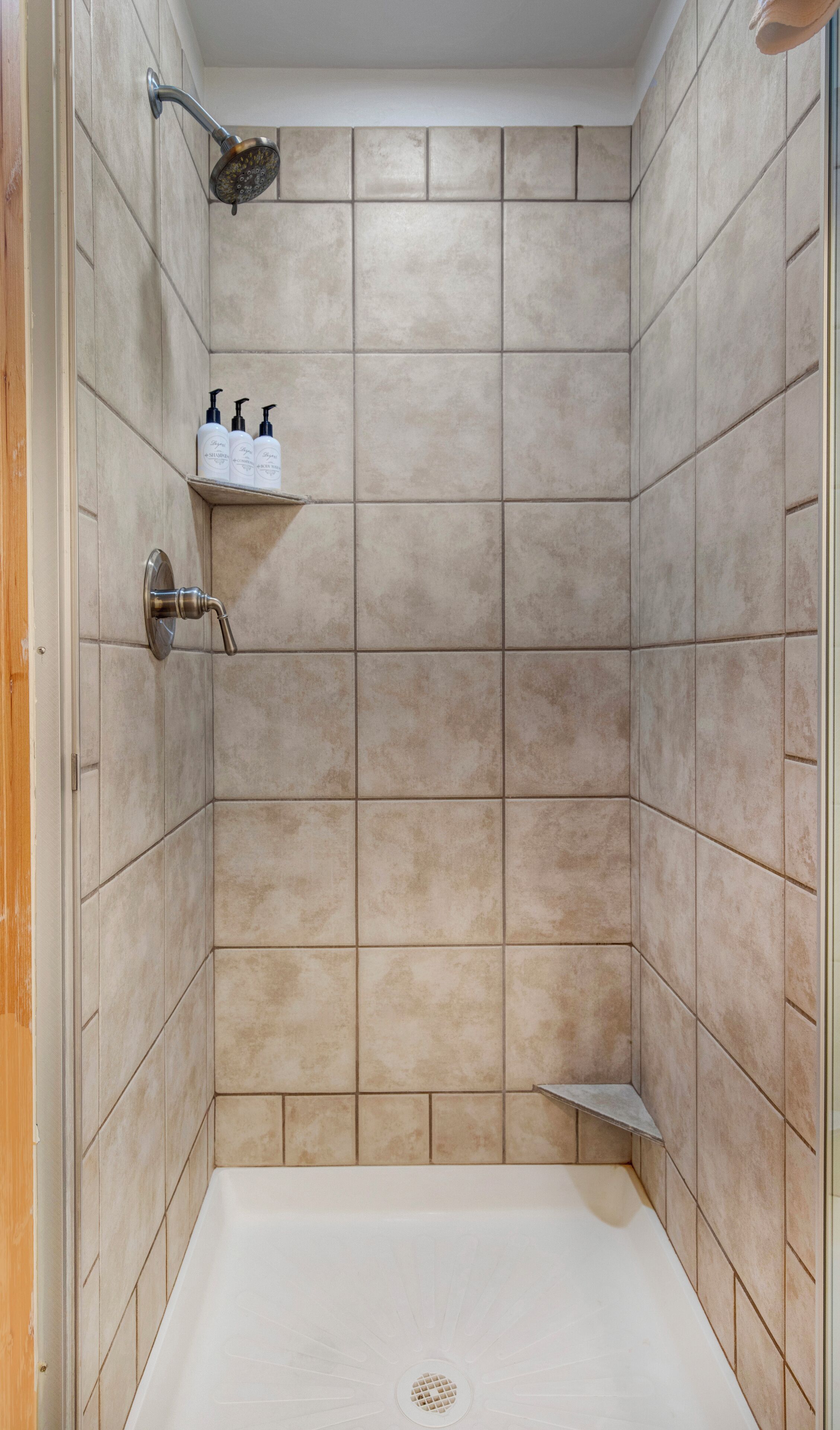 Fox Pointe at Redstone by Lespri Management