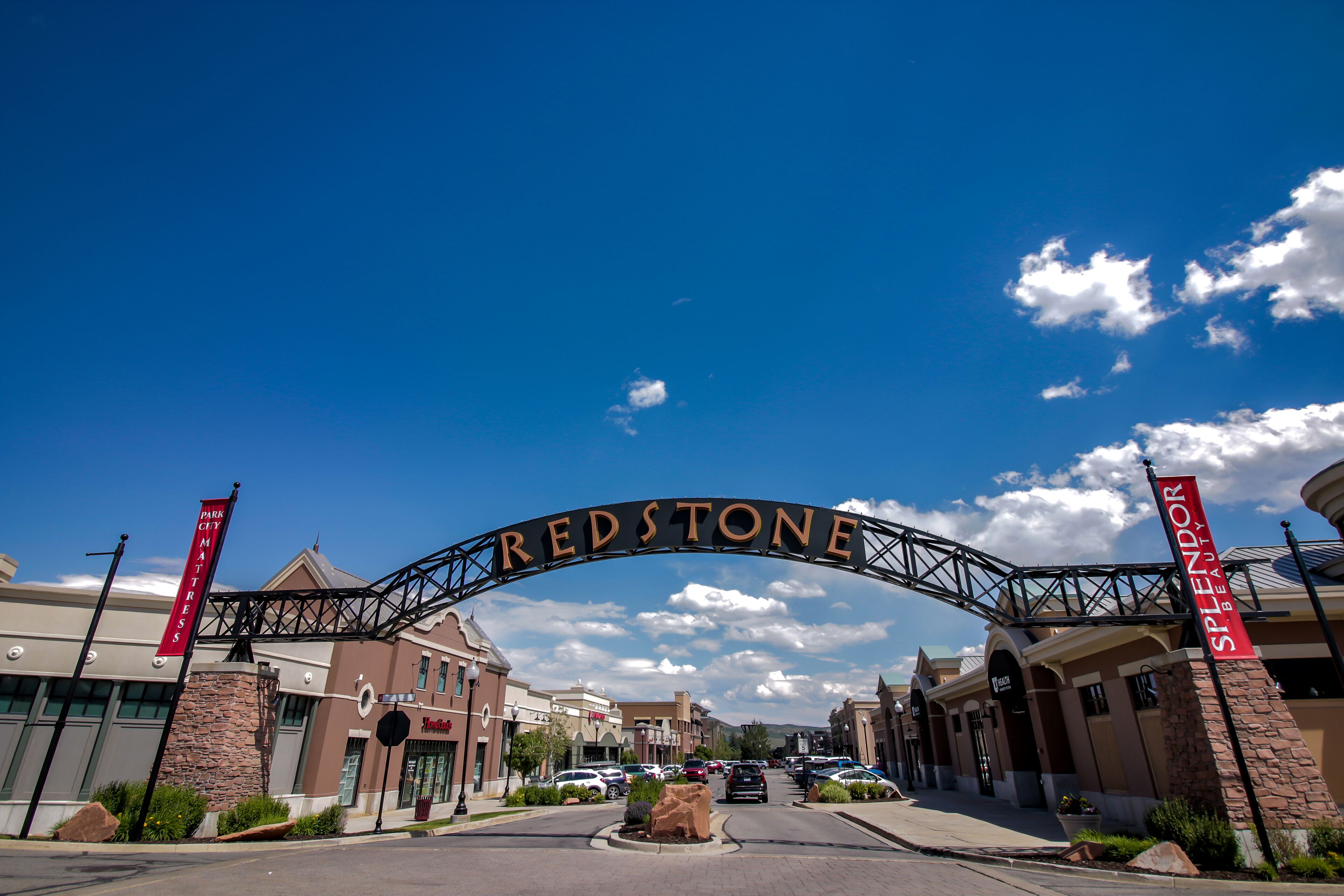 Fox Pointe at Redstone by Lespri Management