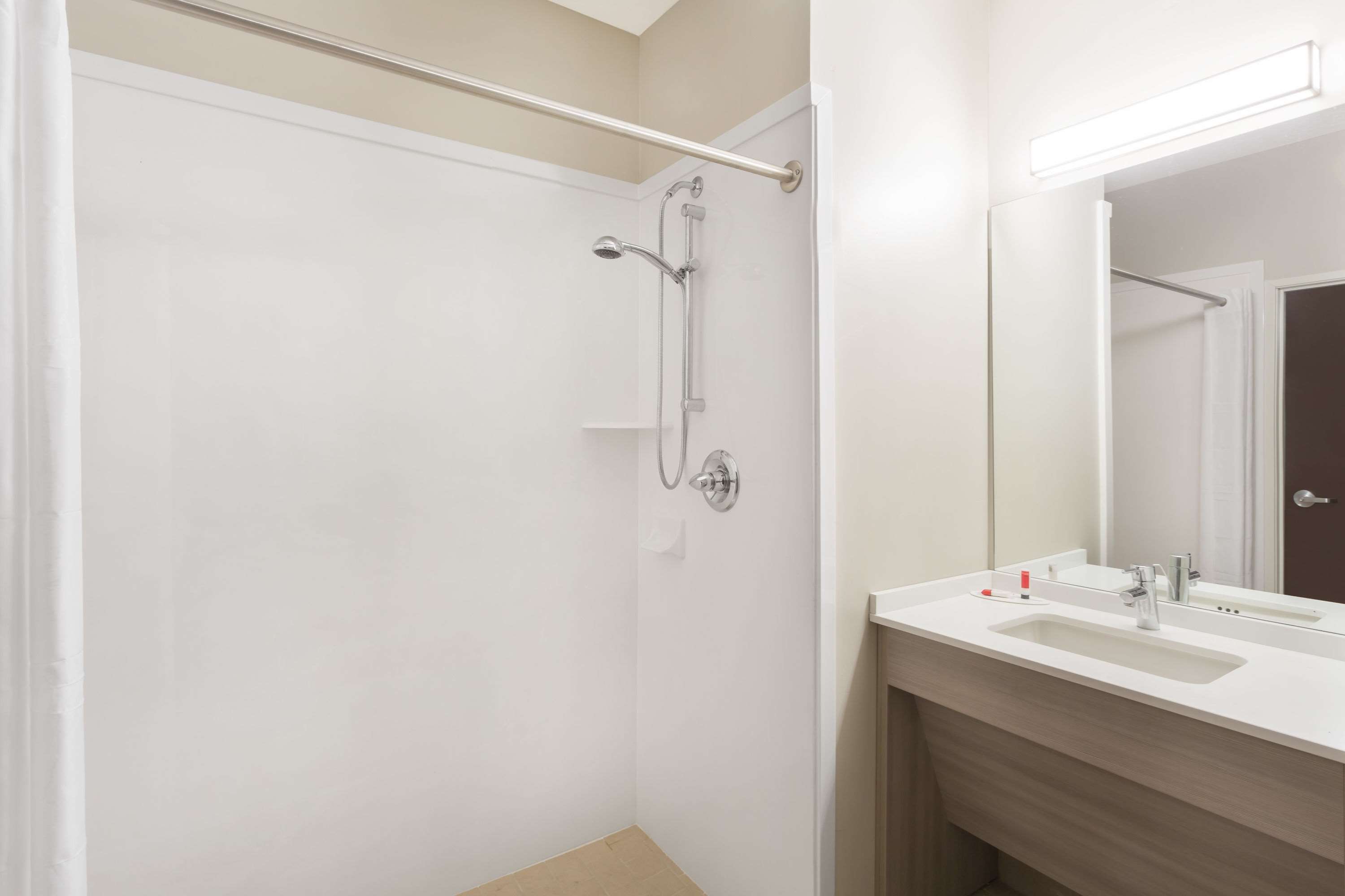 Microtel Inn & Suites by Wyndham Springville/Provo