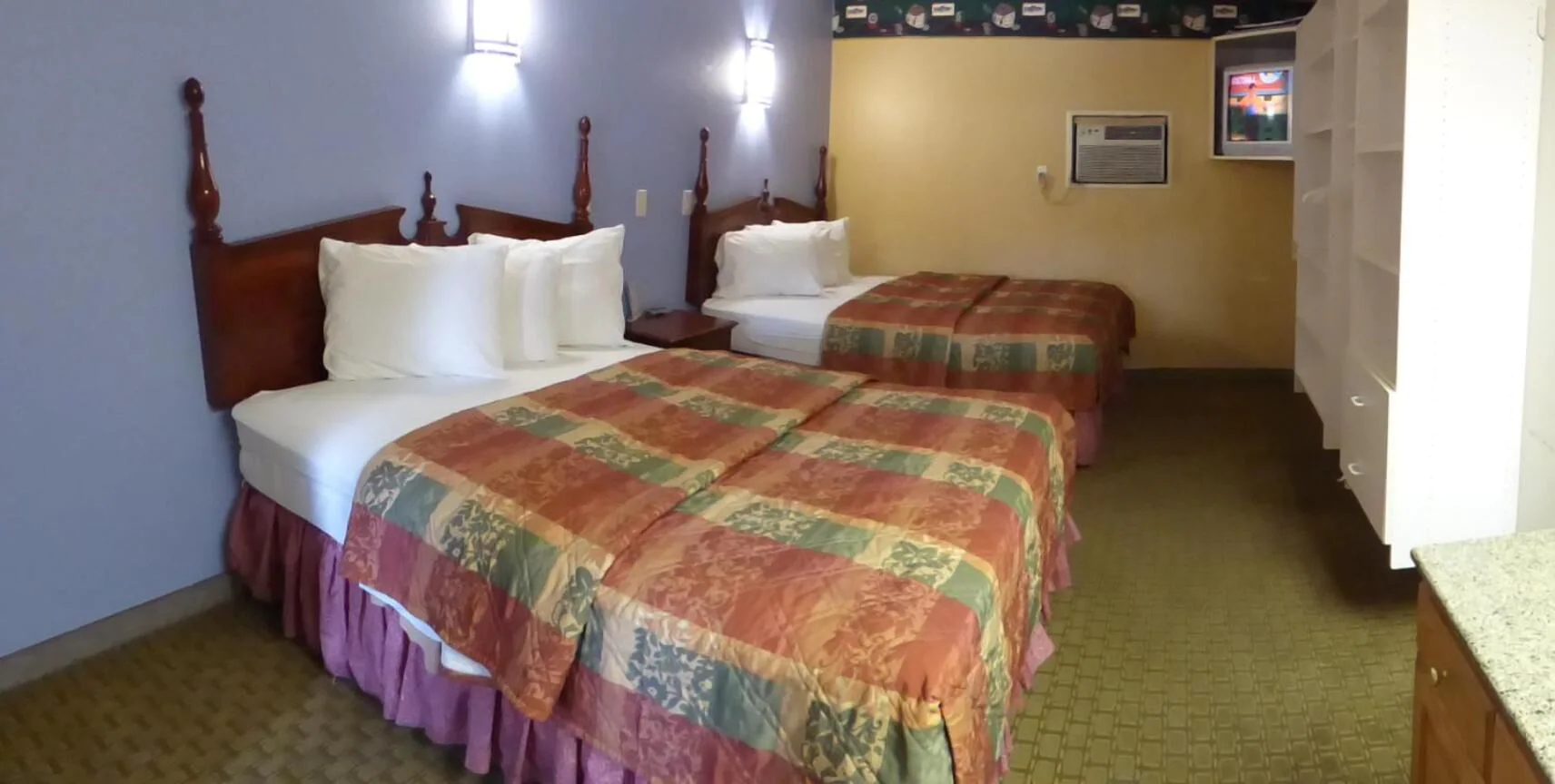 Coronada Inn and Suites