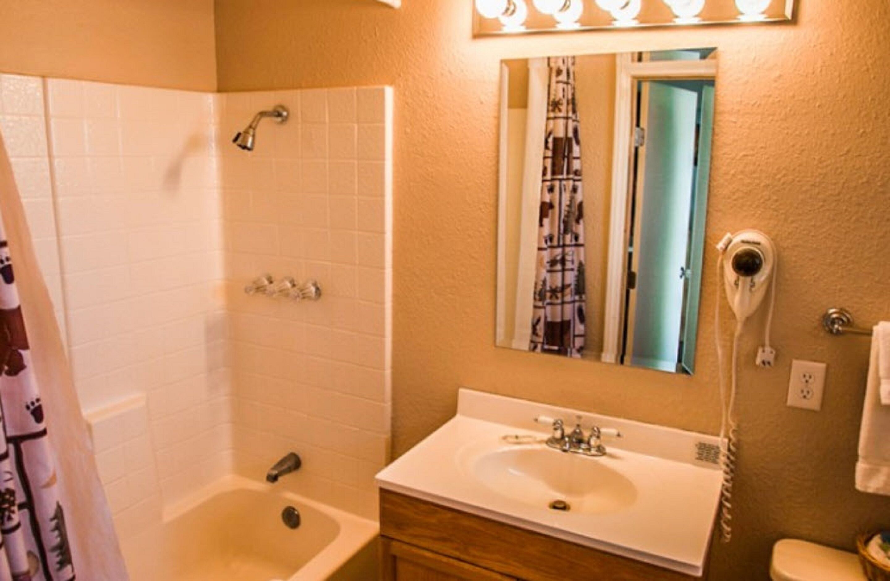 Bryce Country Cabins