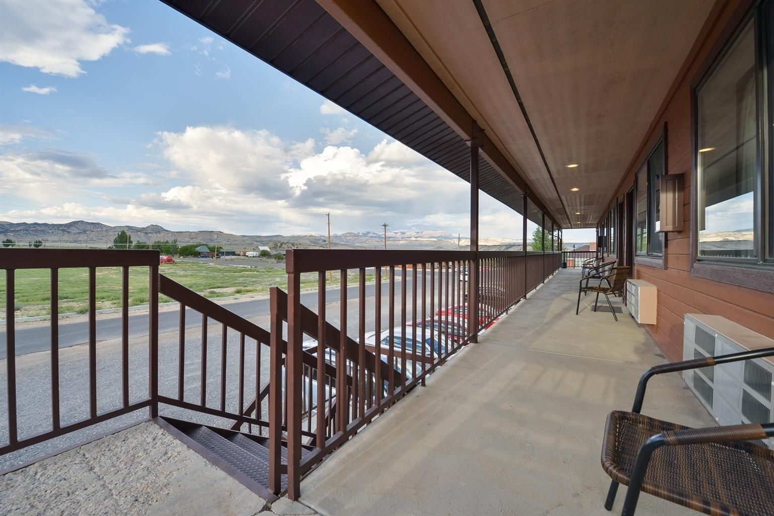 Red Ledges Inn
