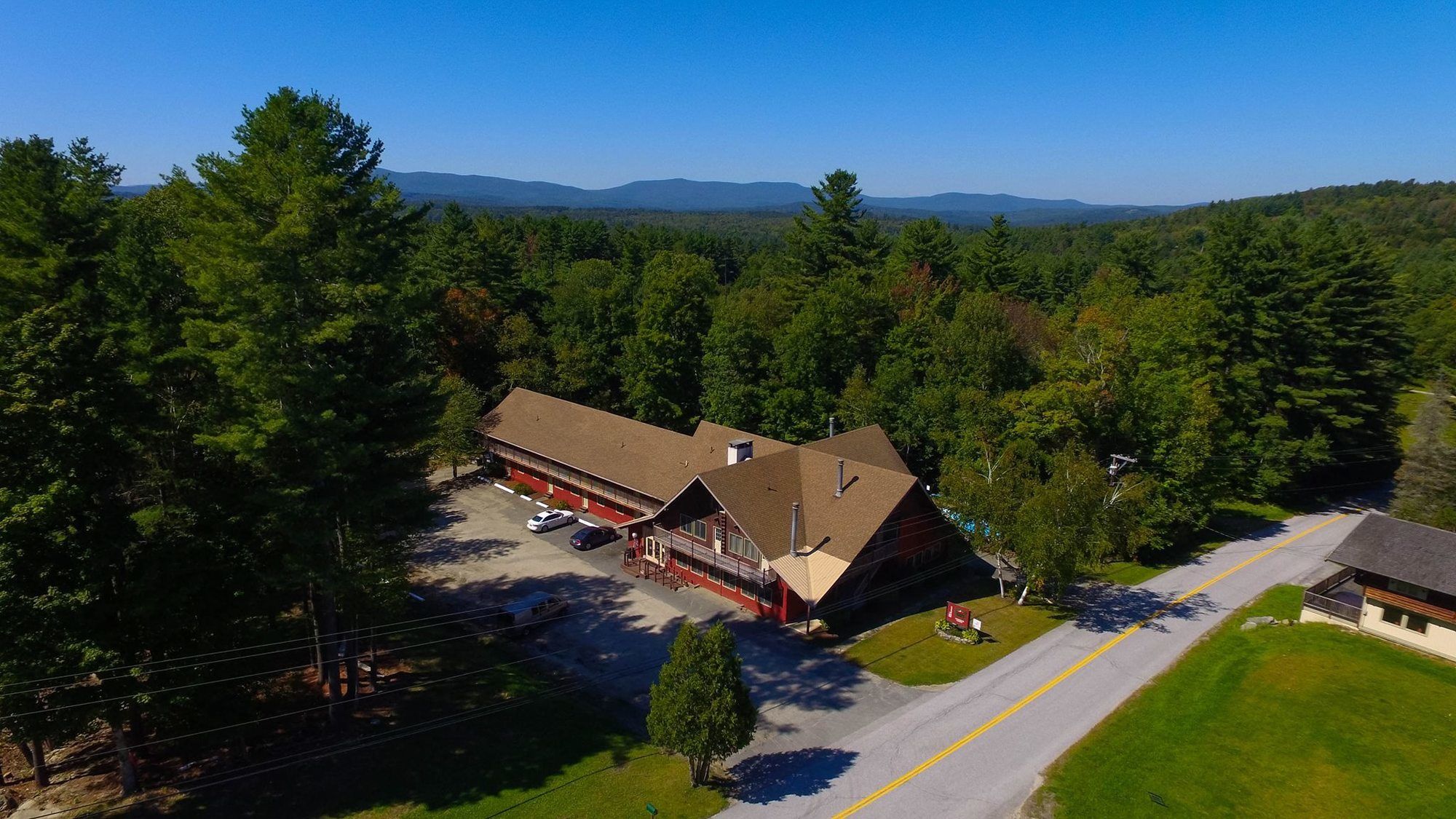 Upper Pass Lodge
