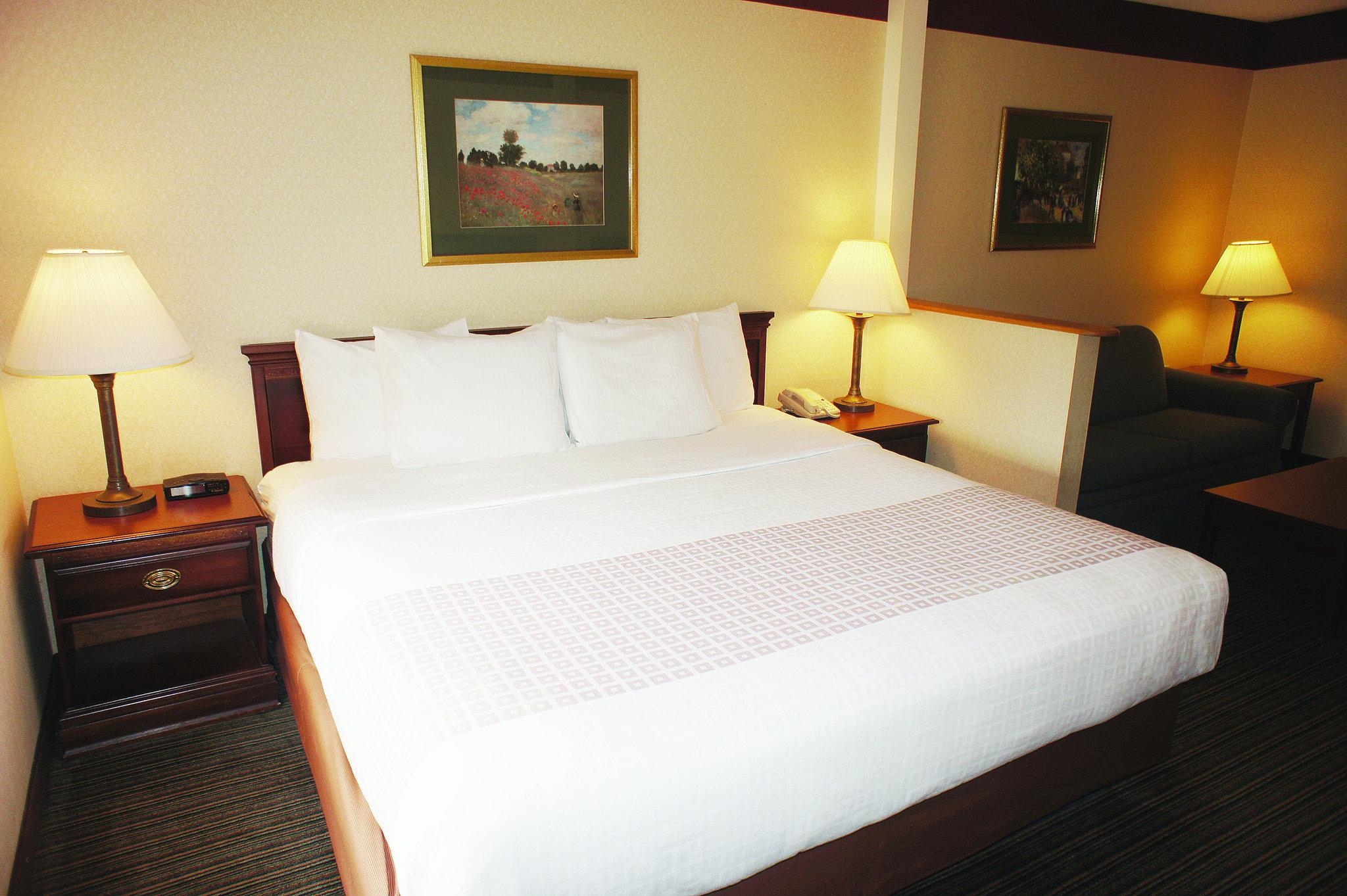 Holiday Inn Express South Burlington Downtown