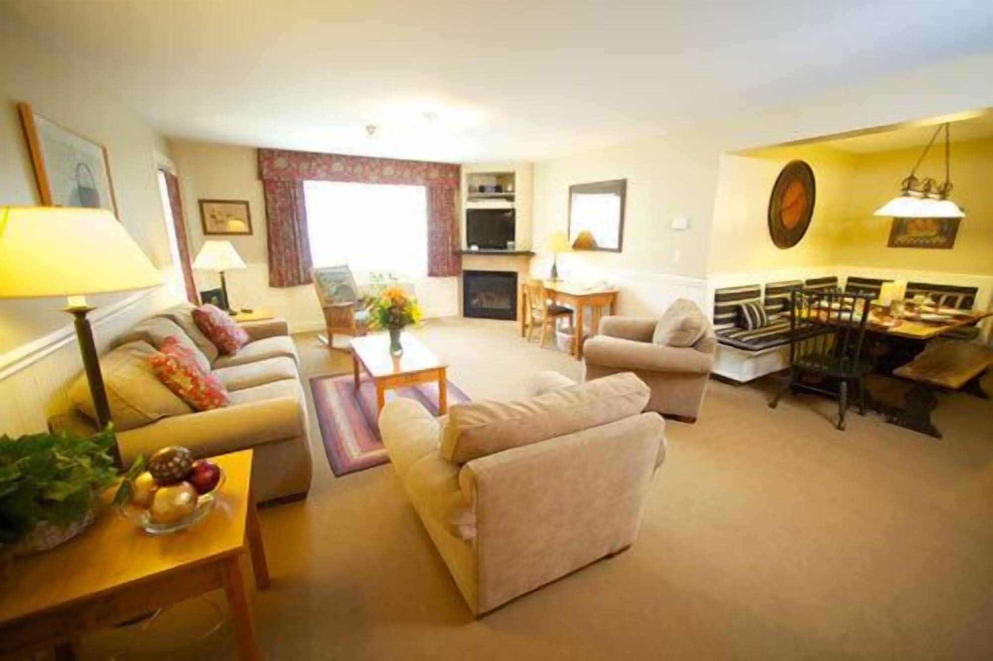 Grand Summit Hotel & Conference Center