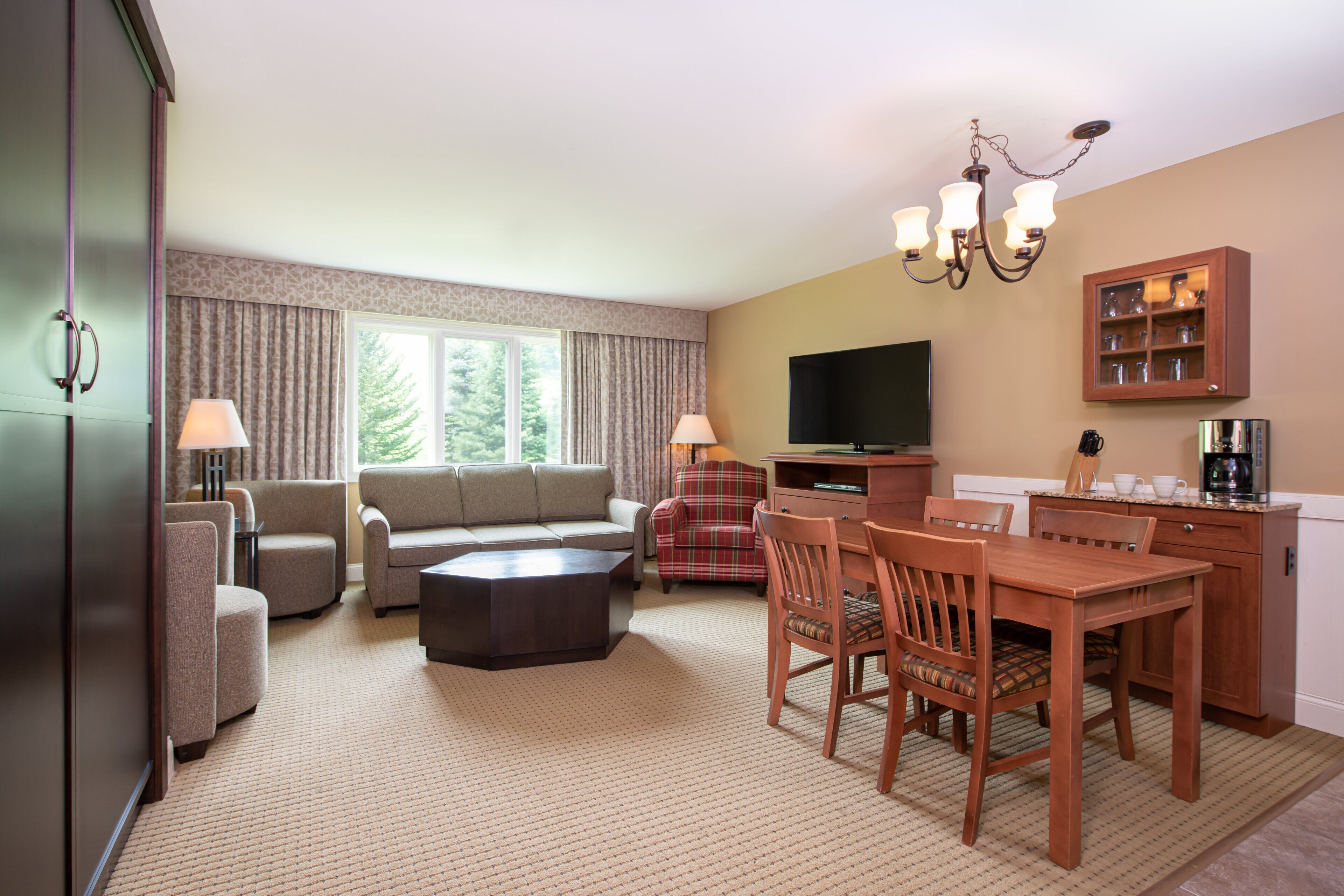 Grand Summit Hotel & Conference Center
