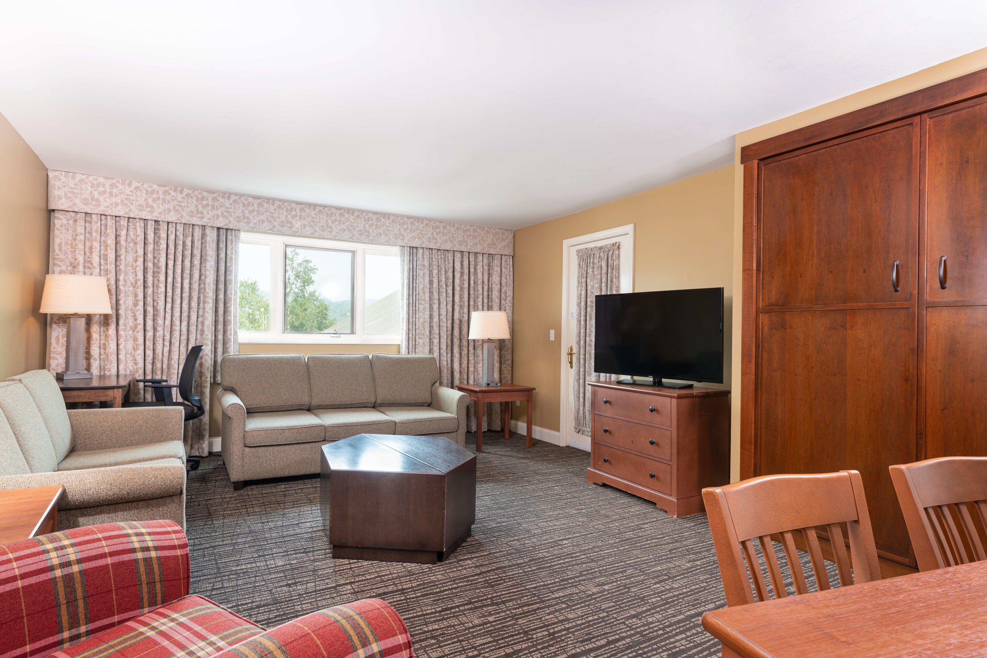 Grand Summit Hotel & Conference Center