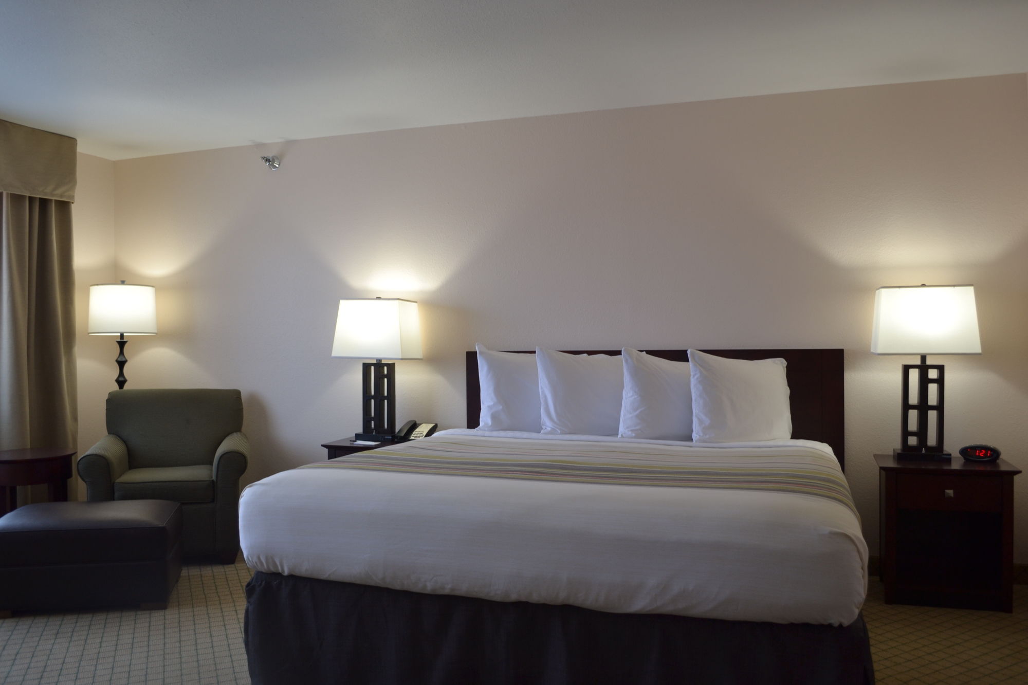 Country Inn & Suites by Radisson, Abingdon, VA