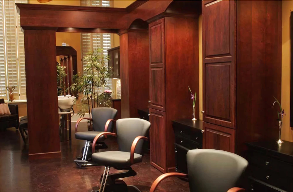 The Martha Washington Inn & Spa