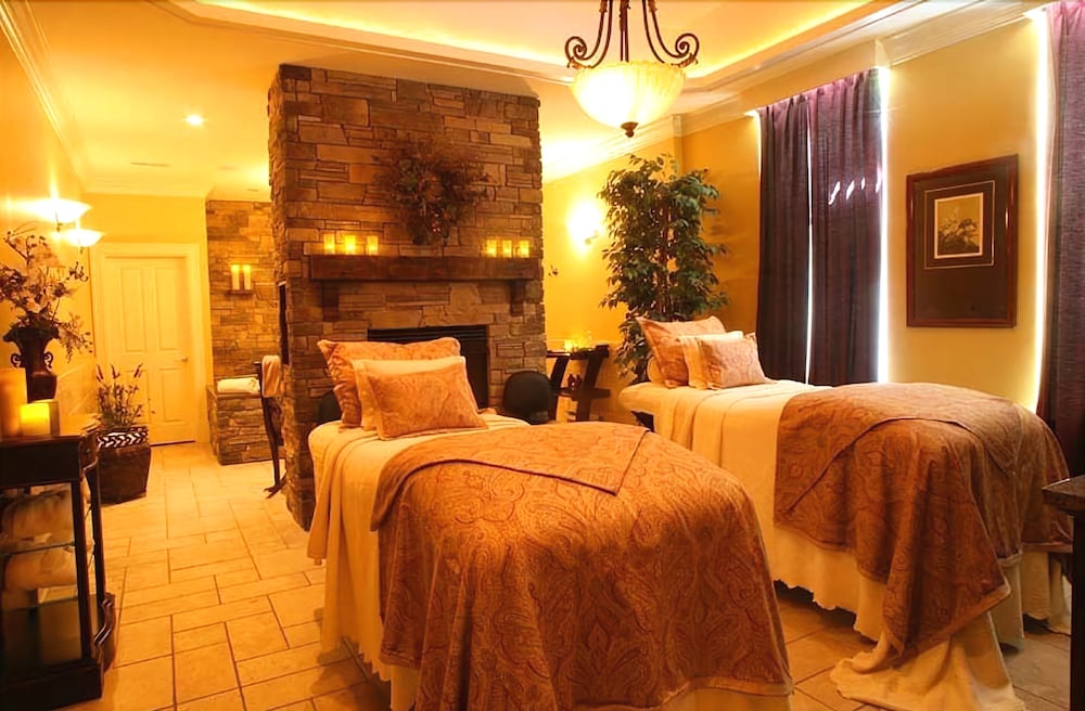 The Martha Washington Inn & Spa