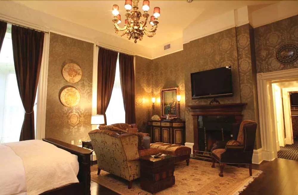 The Martha Washington Inn & Spa