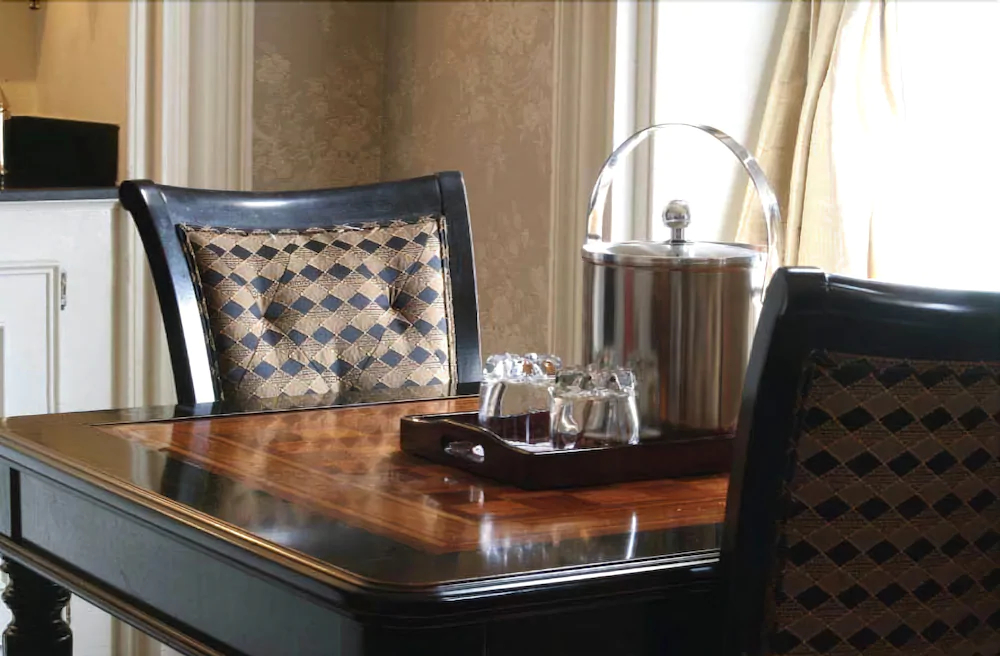 The Martha Washington Inn & Spa