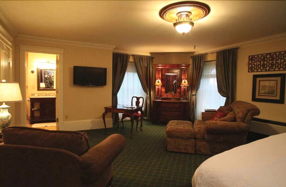 The Martha Washington Inn & Spa