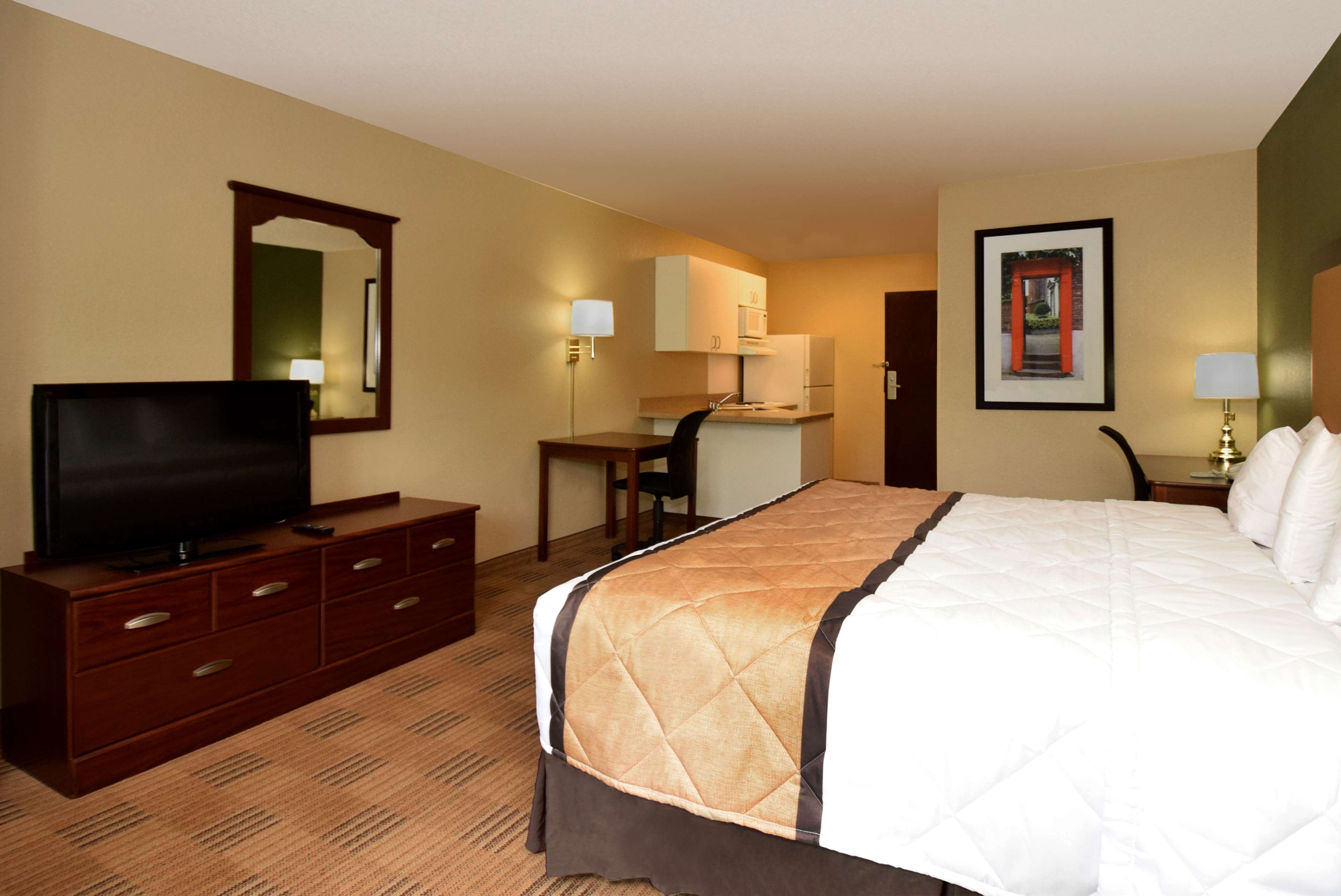 Extended Stay America Washington D.C. Alexandria Landmark