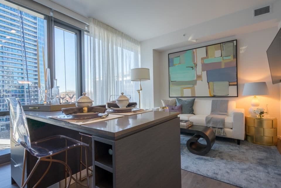 BOQ Lodging Apartments In Rosslyn