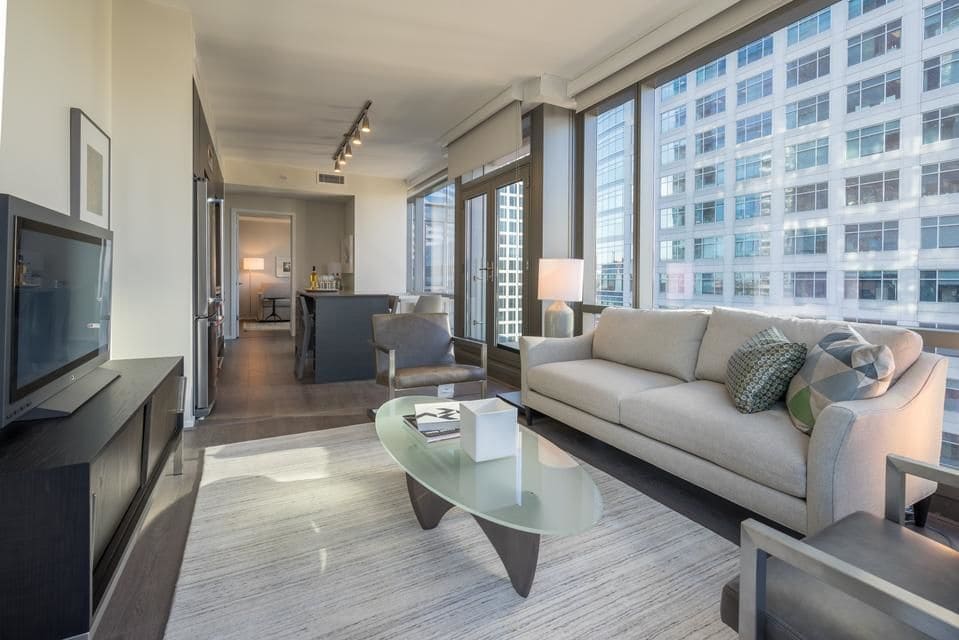 BOQ Lodging Apartments In Rosslyn