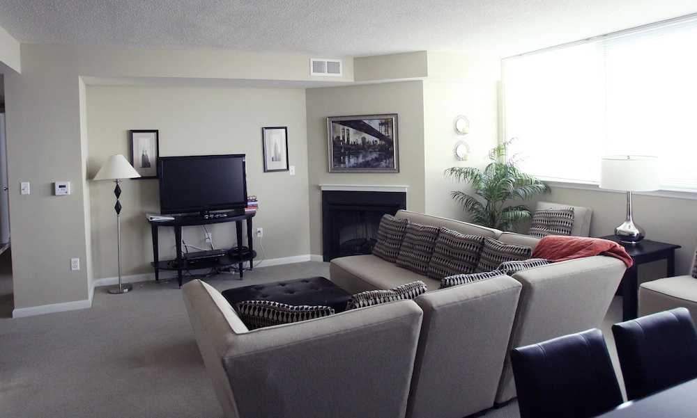 Concord Crystal City by Executive Apartments