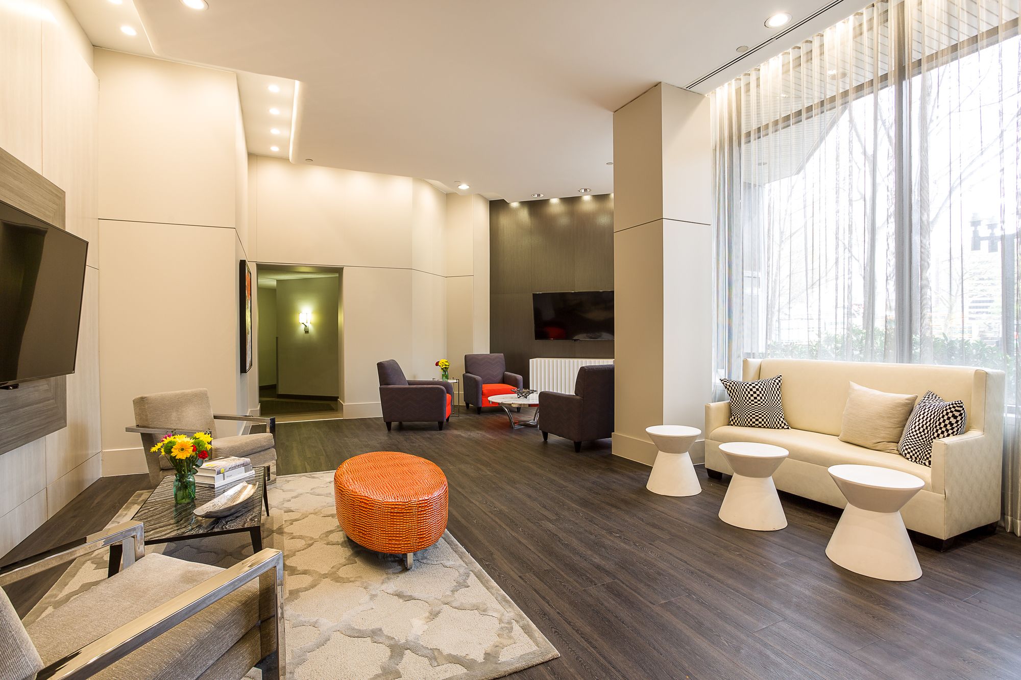 Oakwood Crystal City