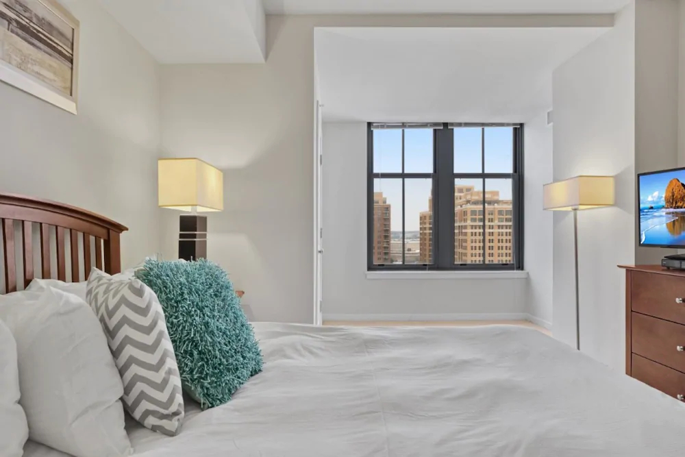 The Gramercy by Global Luxury Suites