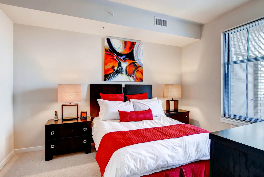 The Gramercy by Global Luxury Suites