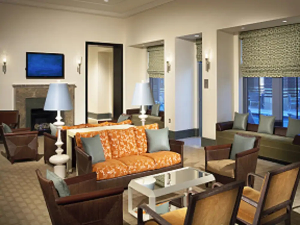 The Gramercy by Global Luxury Suites