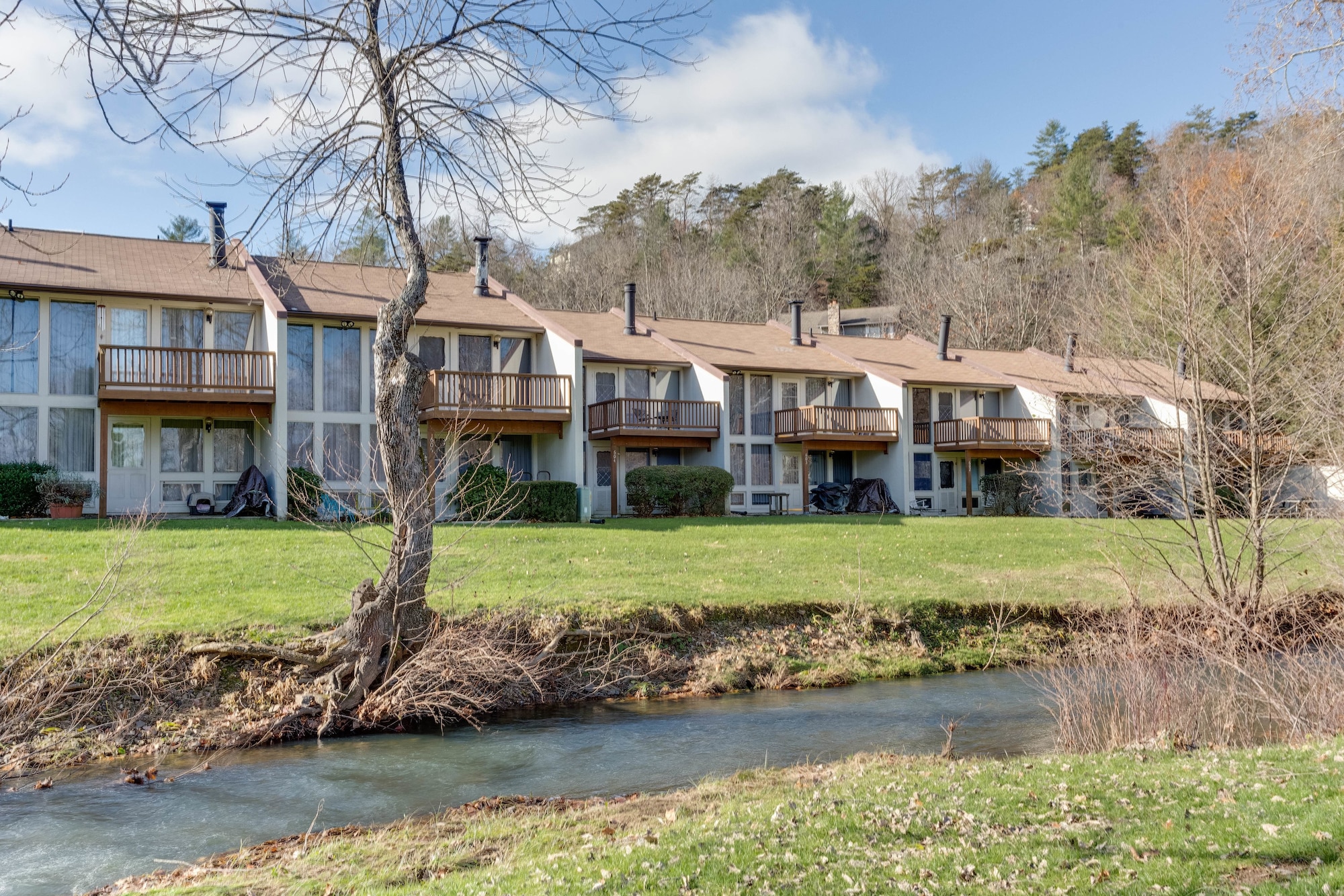 Stony Court At Bryce Mountain