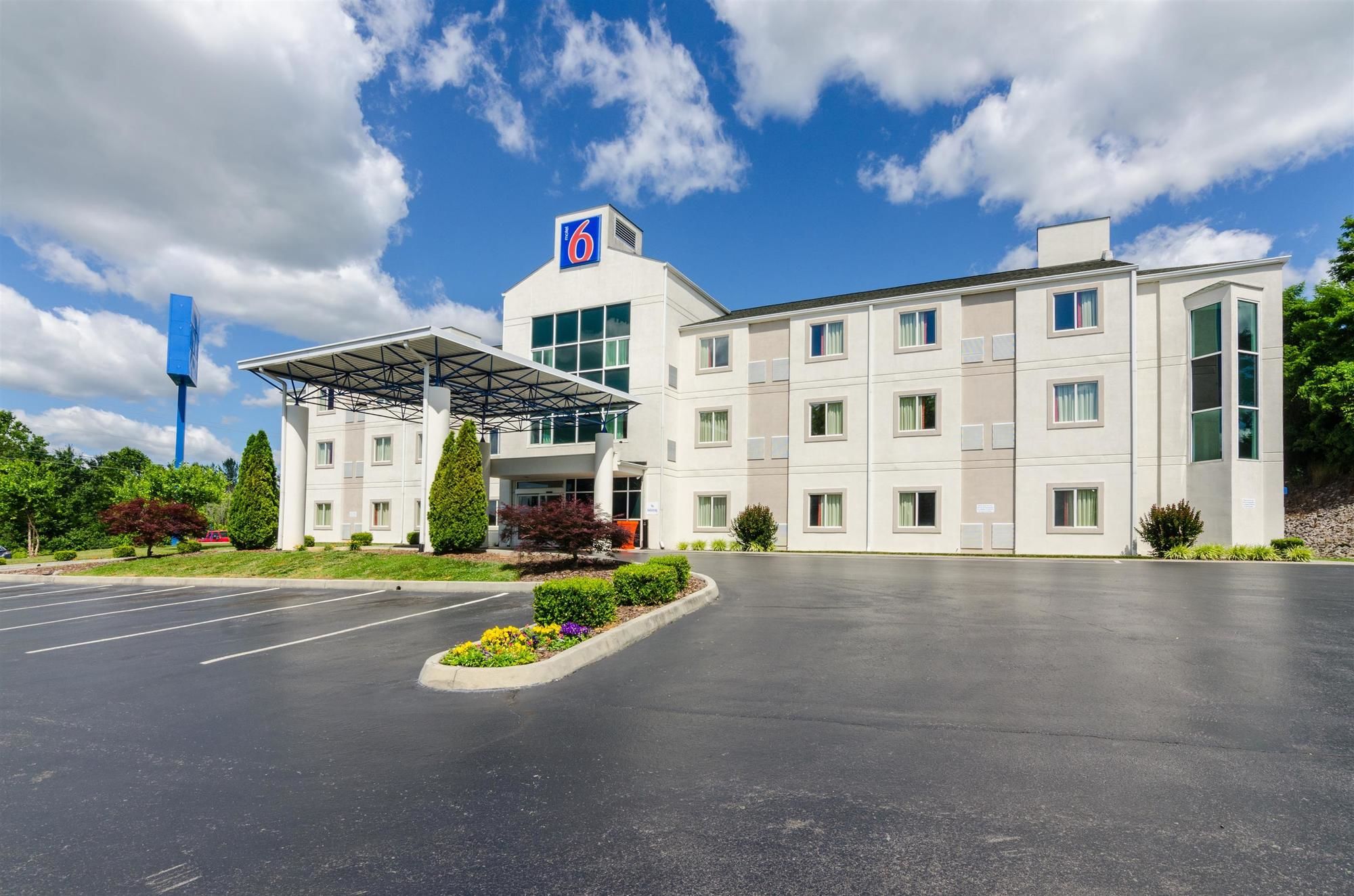 Motel 6 Bristol
