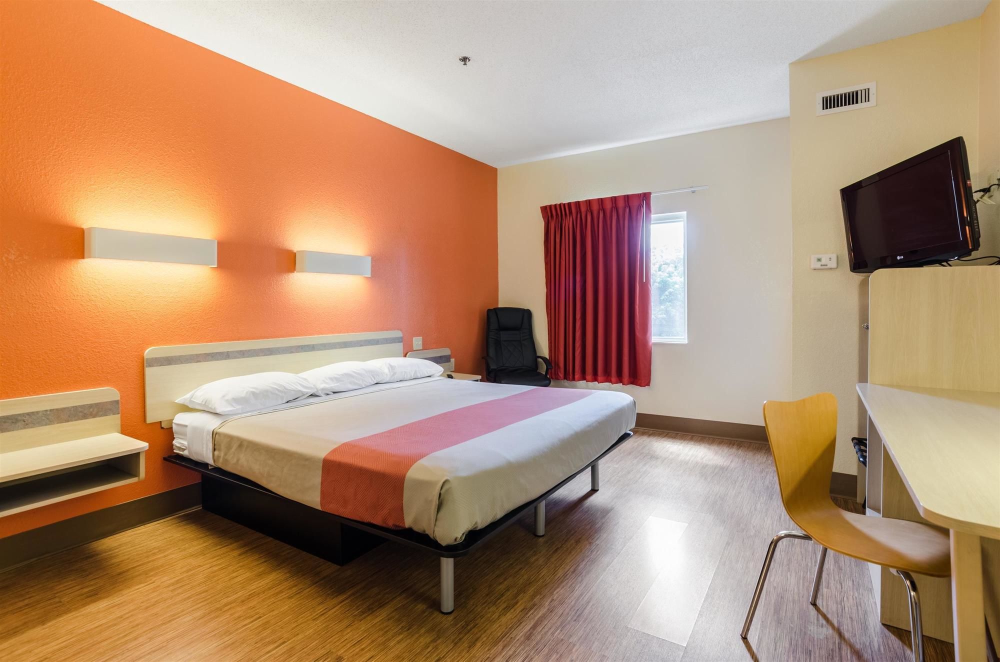 Motel 6 Bristol