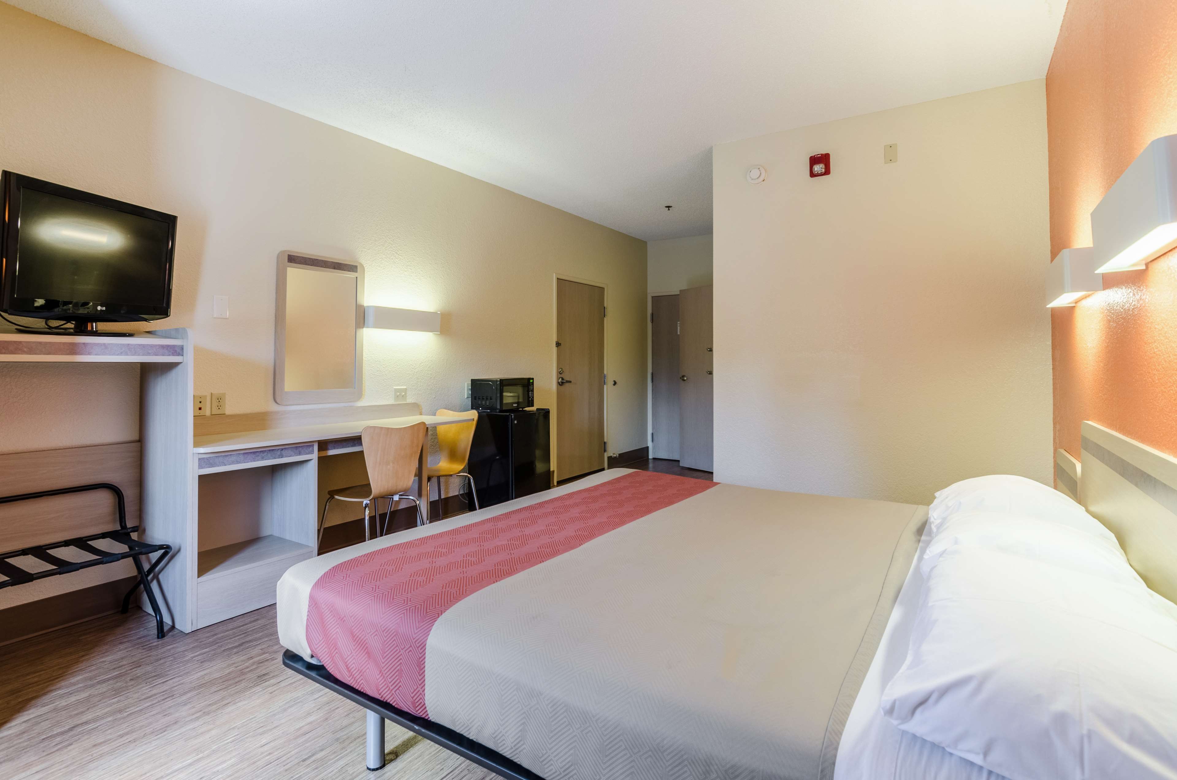 Motel 6 Bristol