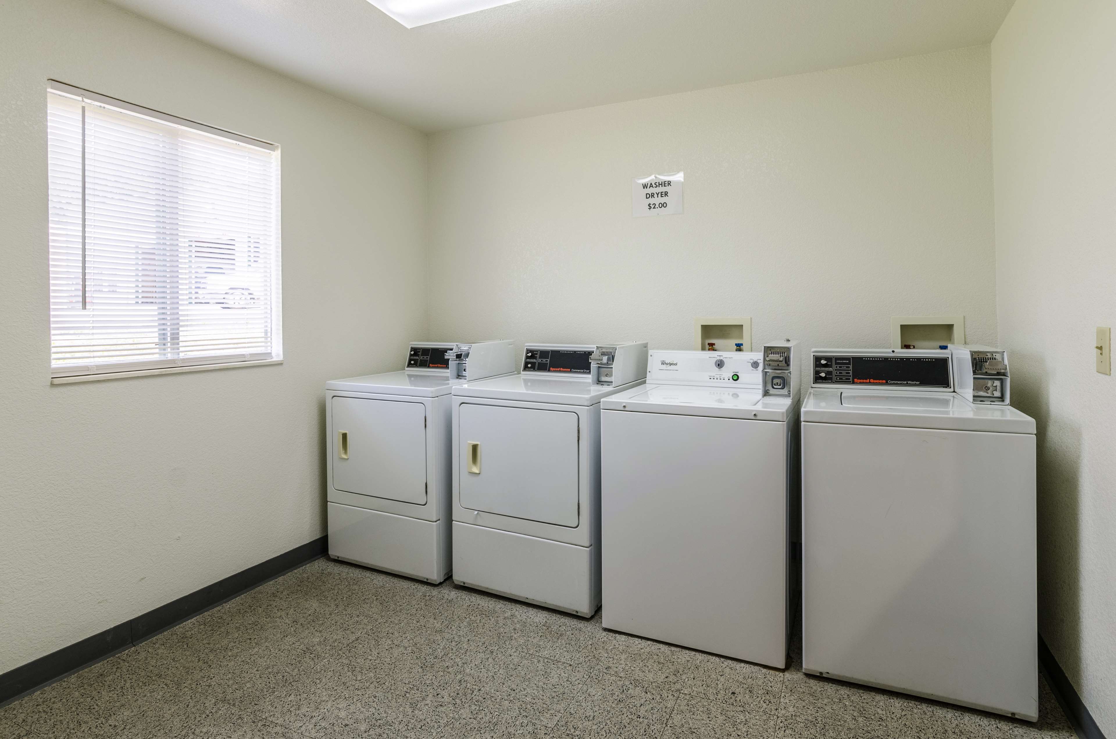 Motel 6 Bristol
