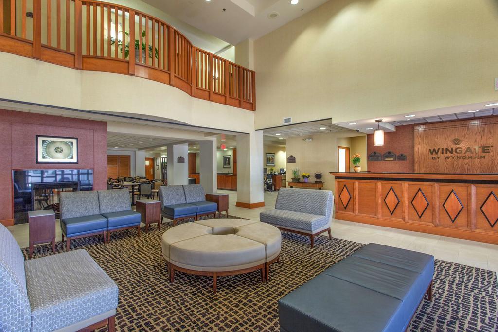 Wingate by Wyndham Chantilly / Dulles Airport