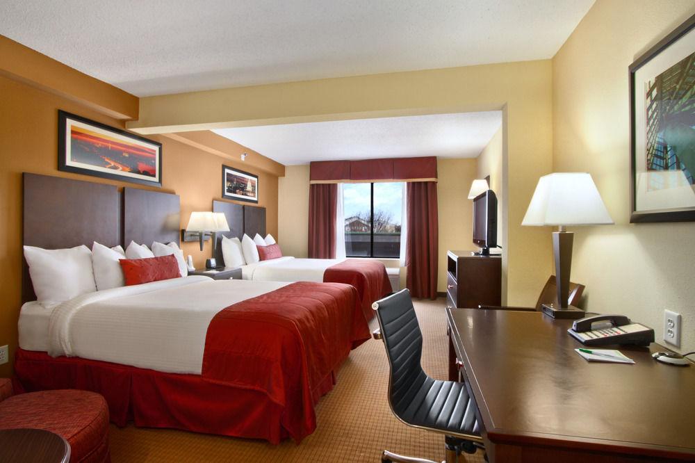 Wingate by Wyndham Chantilly / Dulles Airport